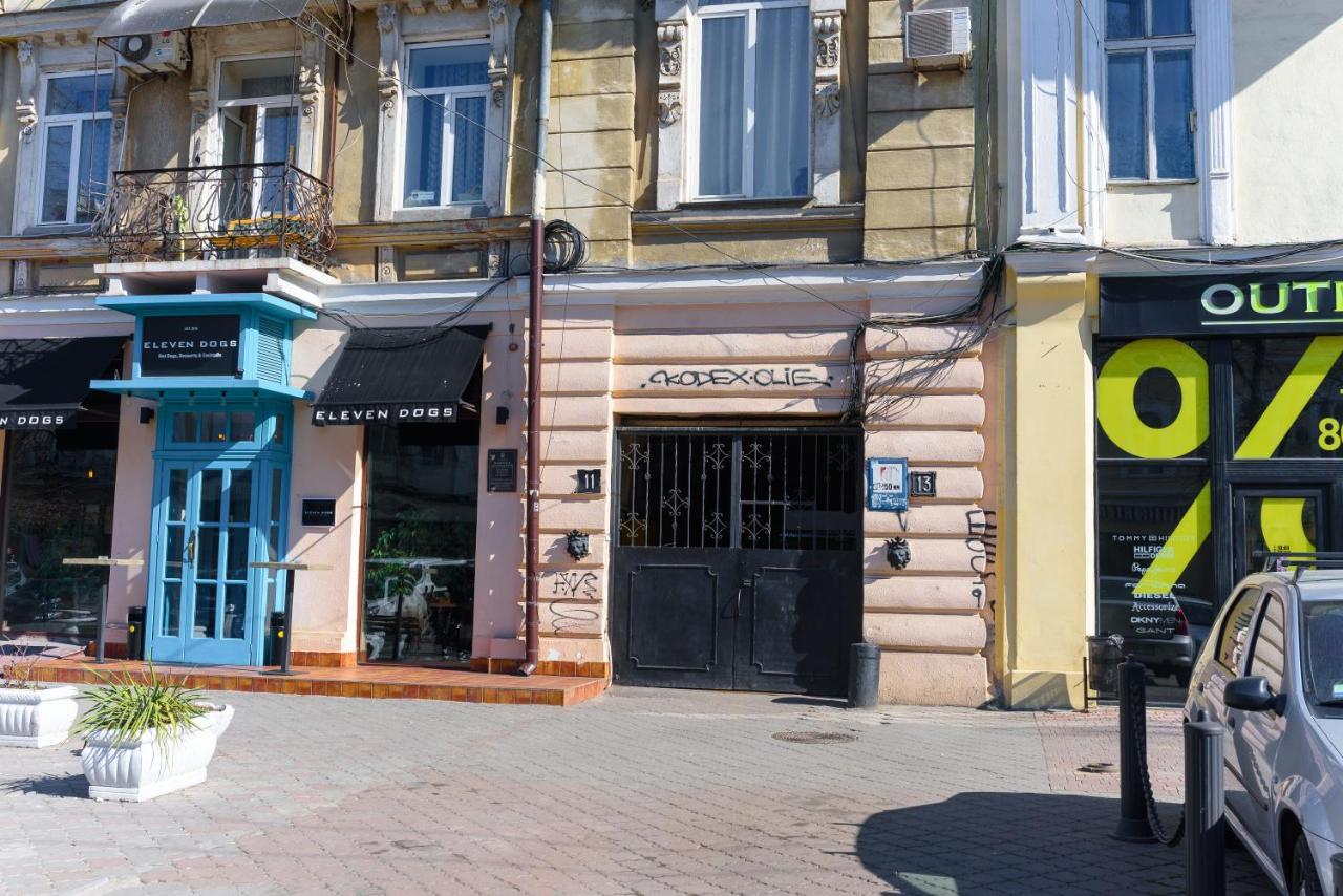 На Дерибасівській Одеса Екстериор снимка